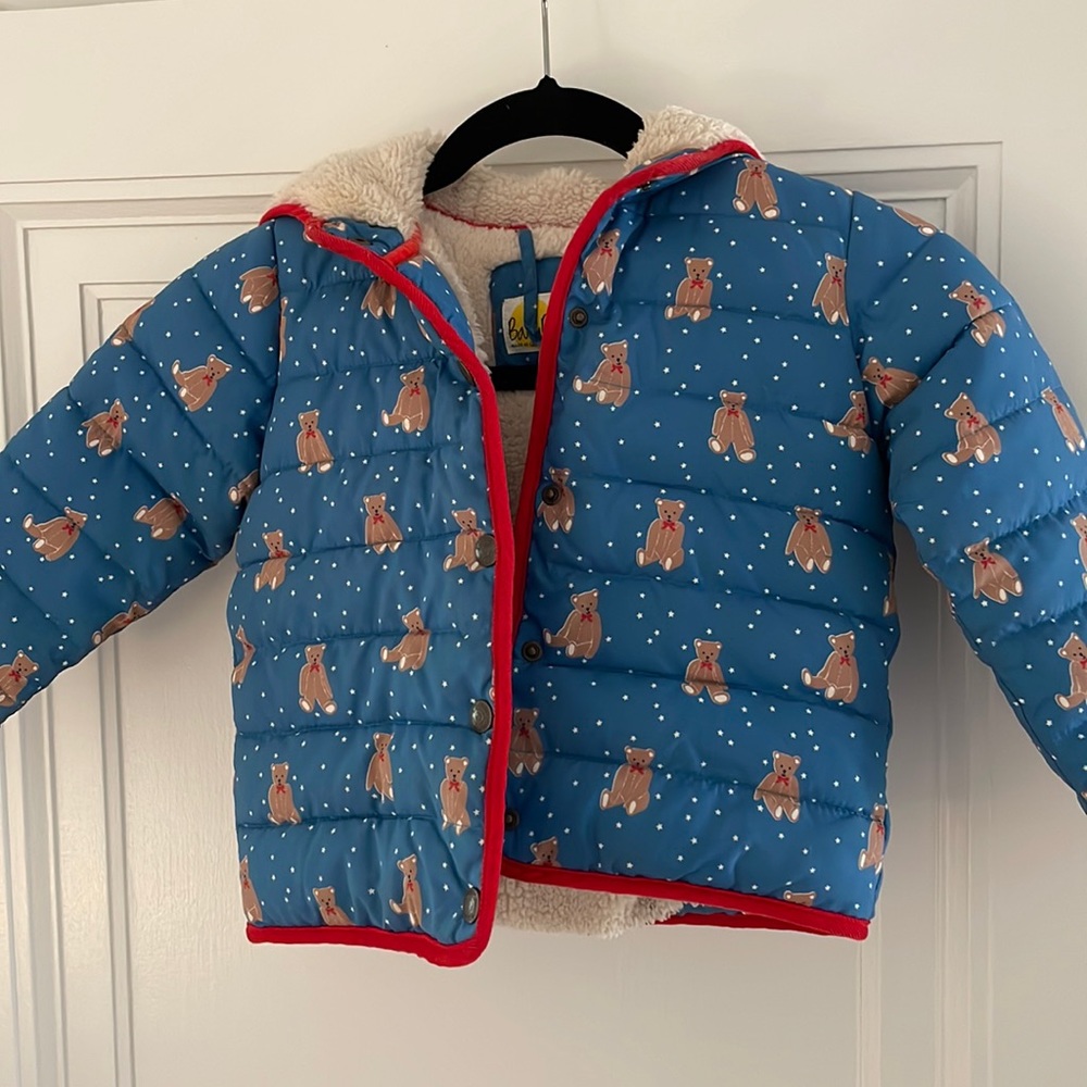 jacket that is blue and red